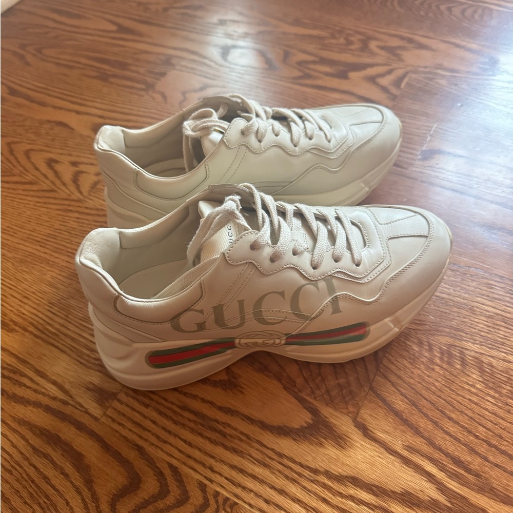 Gucci Sneakers